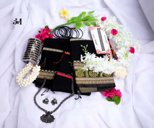 টাঙ্গাইলের সুতি শাড়ি
